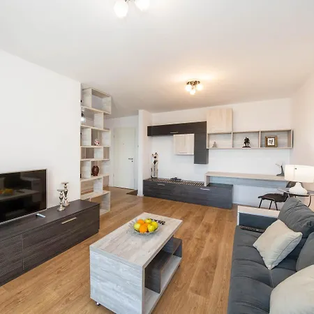 Zhao Coresi Appartement